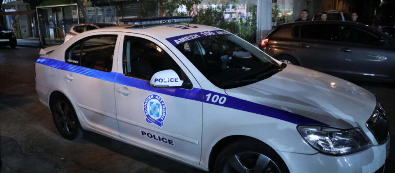 Αμπελόκηποι: Γυναίκα απειλούσε ότι θα αυτοκτονήσει - Ήθελε να πέσει από την ταράτσα